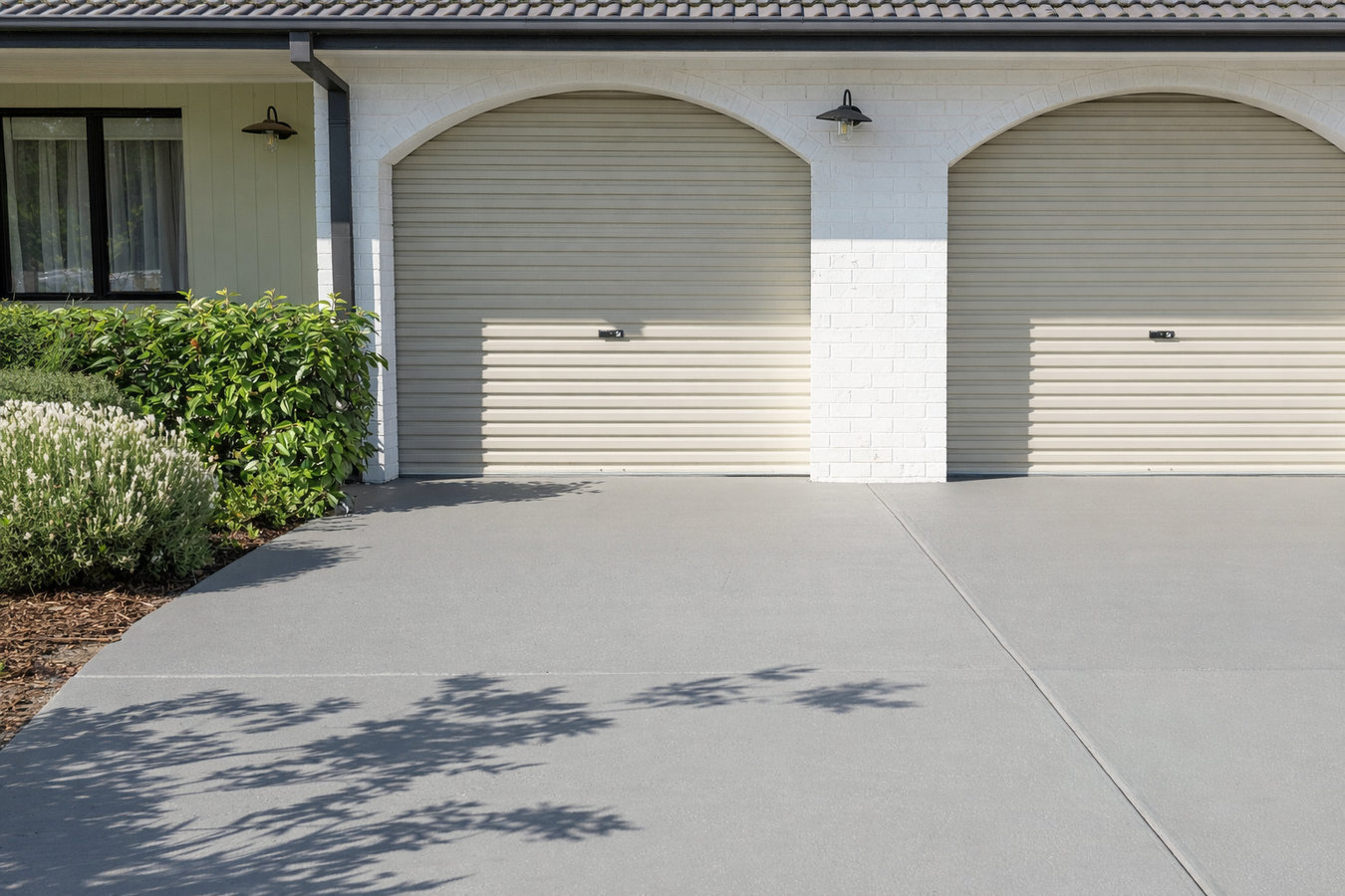 Concrete driveway building in Jackson, TN